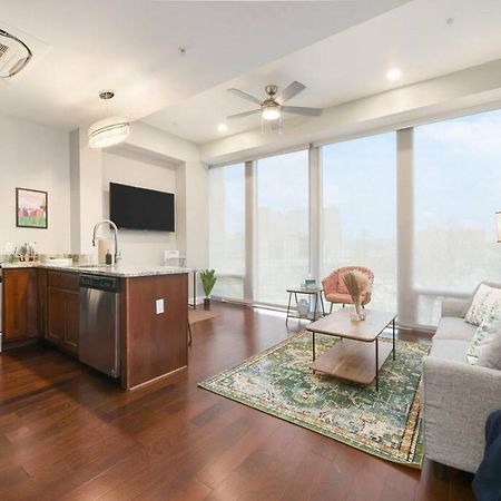 Hostwise Stays - The Washington At Chatham - Free Parking, Private Gym, Skyline Views! Pittsburgh Zewnętrze zdjęcie