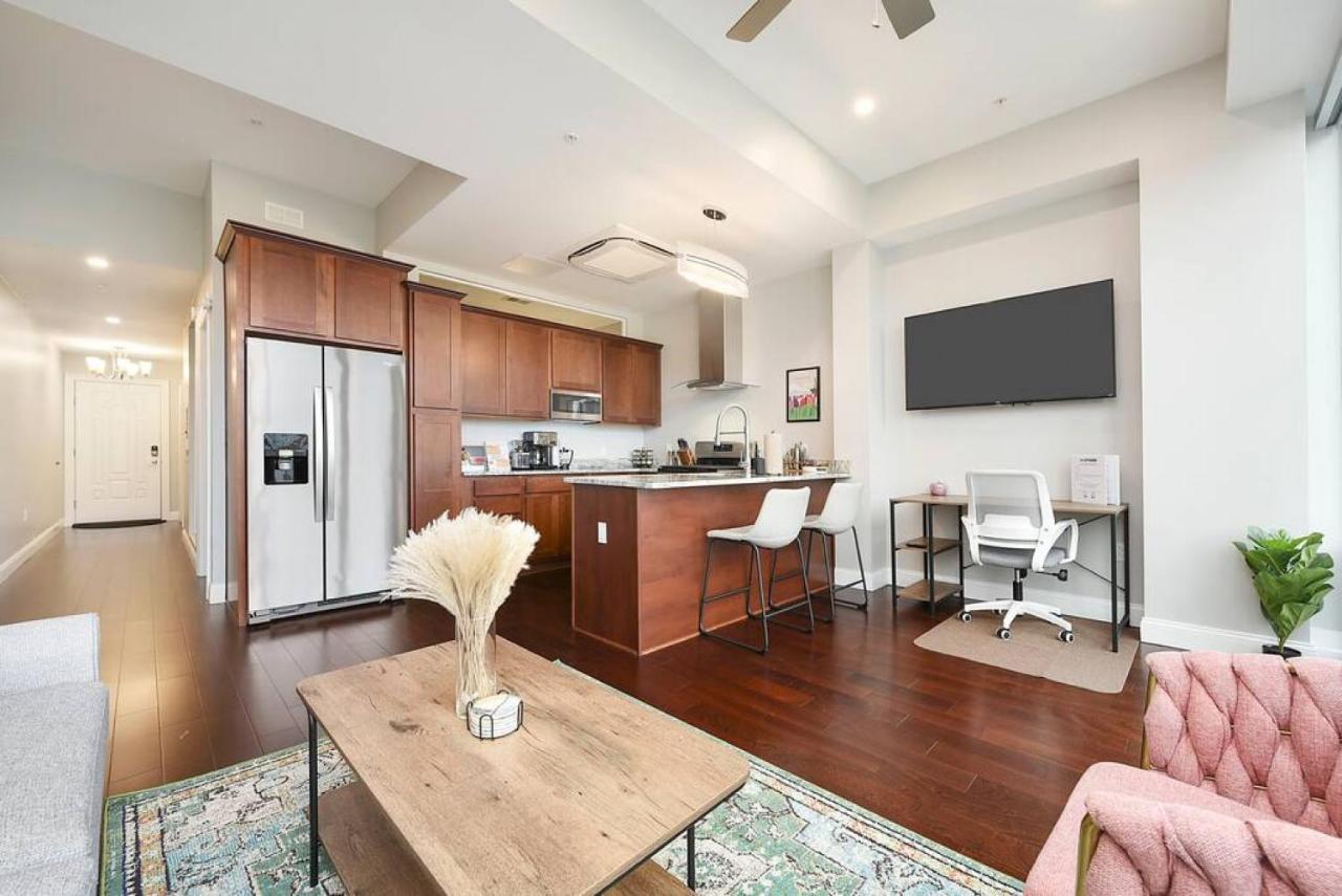 Hostwise Stays - The Washington At Chatham - Free Parking, Private Gym, Skyline Views! Pittsburgh Zewnętrze zdjęcie