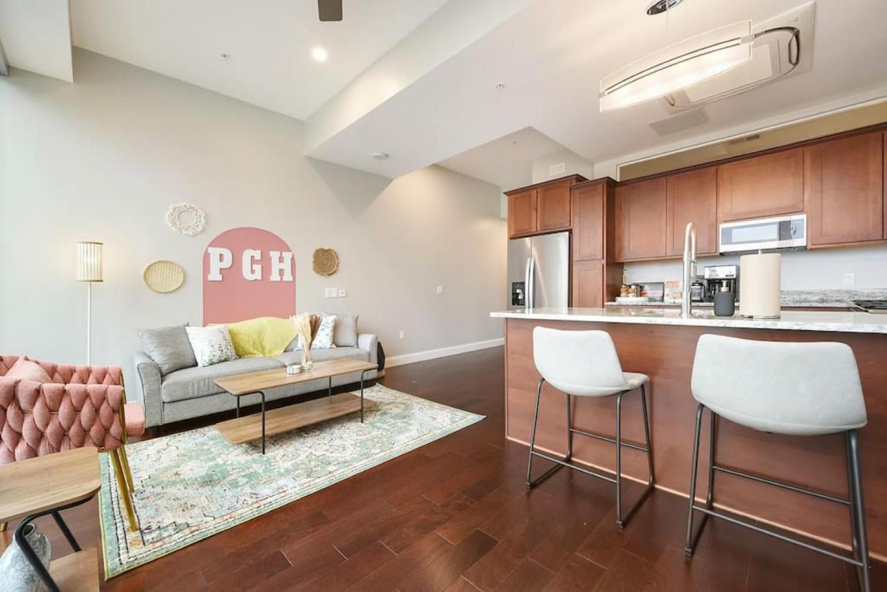 Hostwise Stays - The Washington At Chatham - Free Parking, Private Gym, Skyline Views! Pittsburgh Zewnętrze zdjęcie